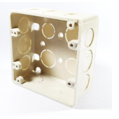 CAJA 2400 PLASTICA 8311